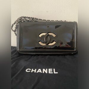Authentic Vintage Chanel Patent Flap Chain Bag